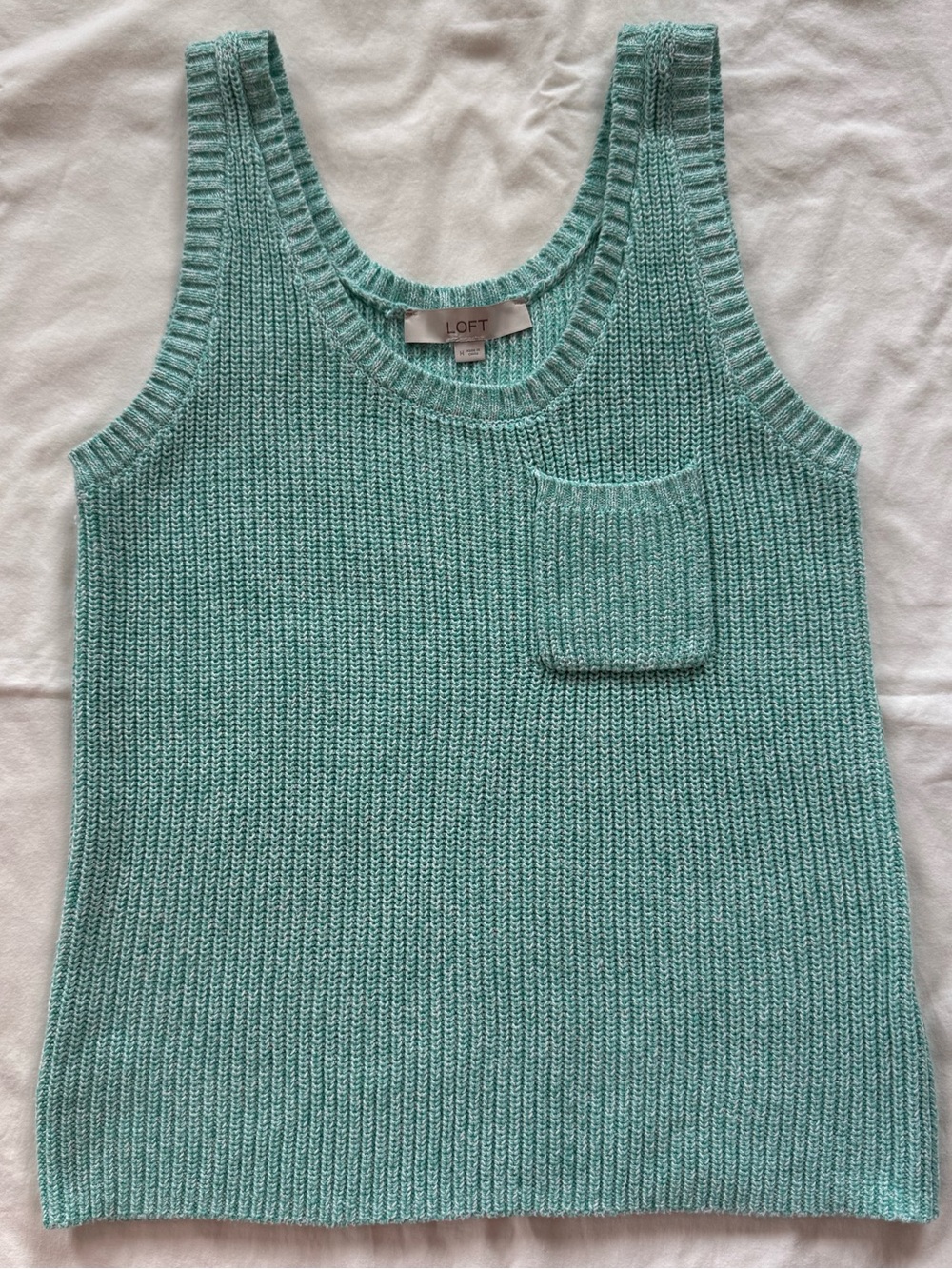 LOFT Mint Green Knit Tank Top Sleeveless Sweater Size M